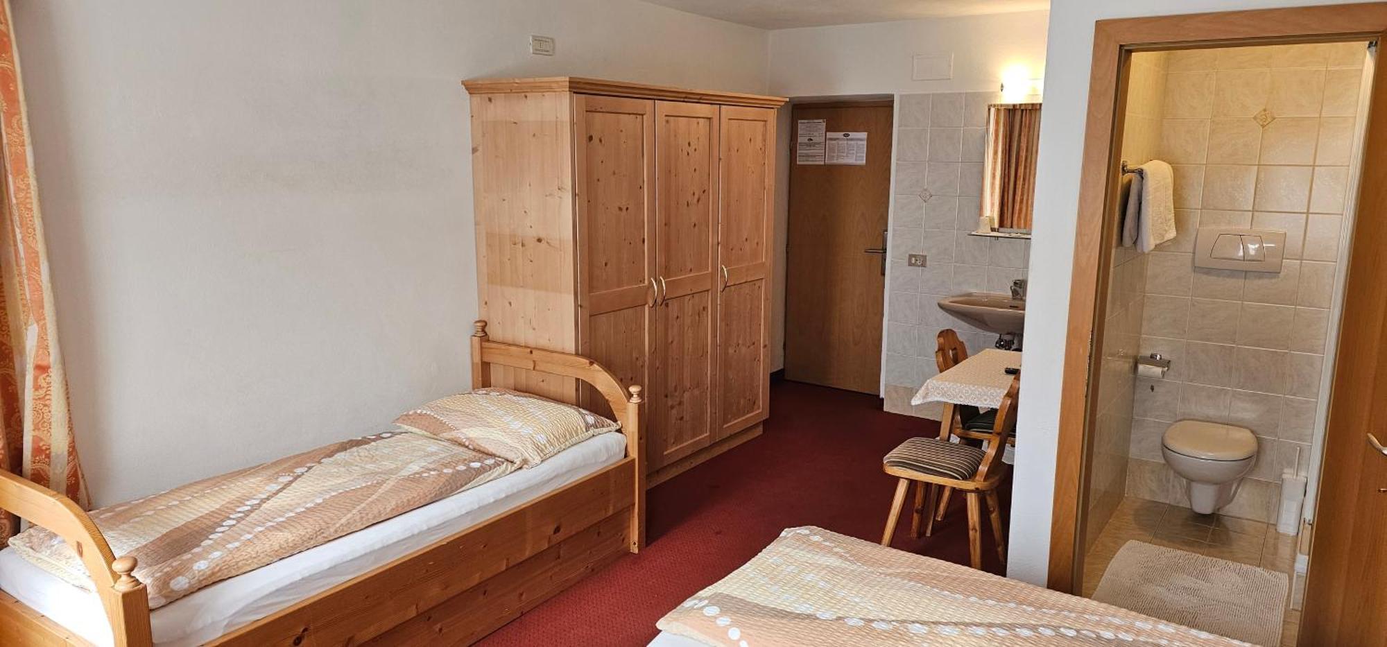 Garni Reutlingen Hotel Colfosco Kültér fotó